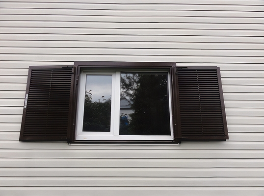 Ставни с двумя створками