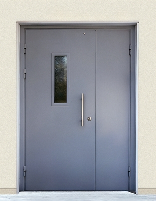 С узким окном С узким окном